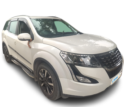 Mahindra XUV500-img